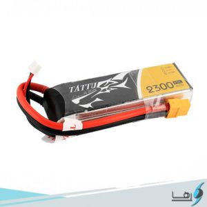 تصویری از نمای رو به روی باتری لیتیوم پلیمر 3 سل Tattu 2300mAh 45C همراه سیم های کانکتور متصل به باتری به رنگهای قرمز و مشکی